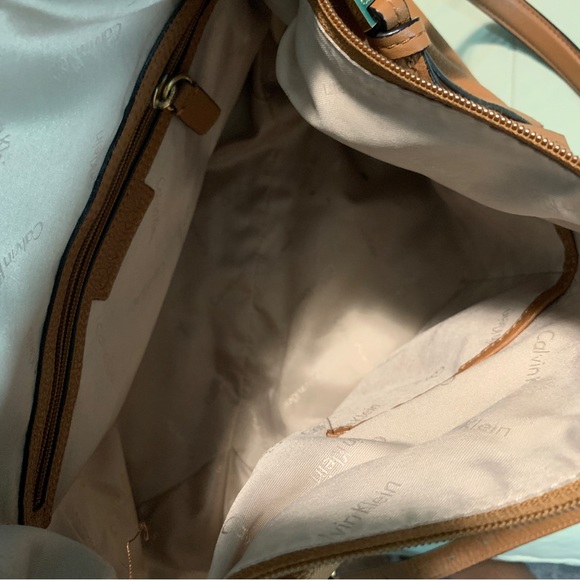 CALVIN KLEIN - Crossbody bag - Picture 4 of 8